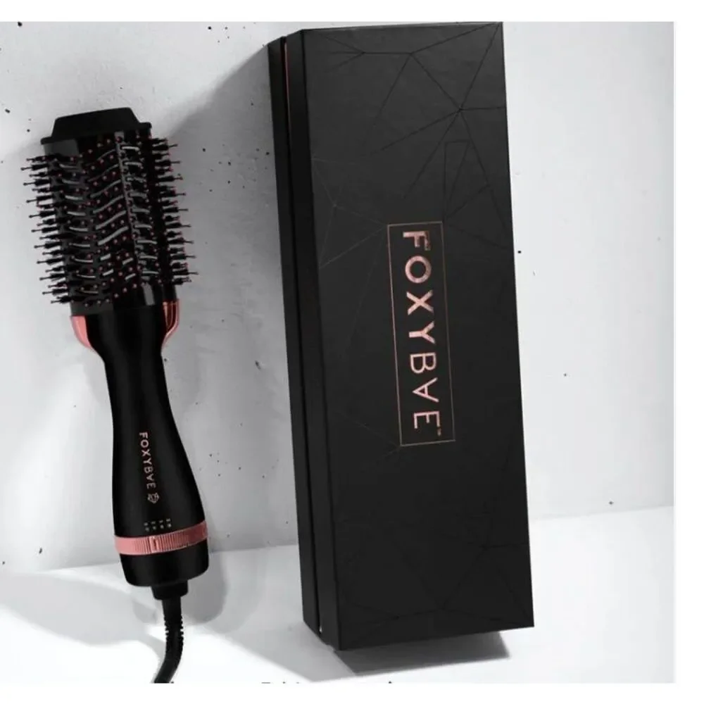 Foxbae Rose Gold Blowout Dryer Brush. In Box